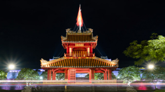 hue tourism, the ancient capital of hue, famous architecture in hue ancient capital