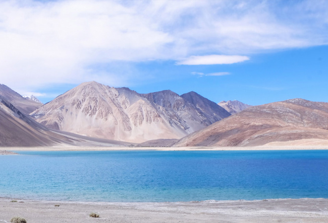 Kinh nghiệm tham quan hồ Pangong ở Ladakh chi tiết | Du lịch Ấn Độ