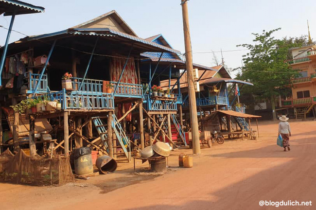 cambodia, tham quan làng nổi kampong phluk trong mùa khô