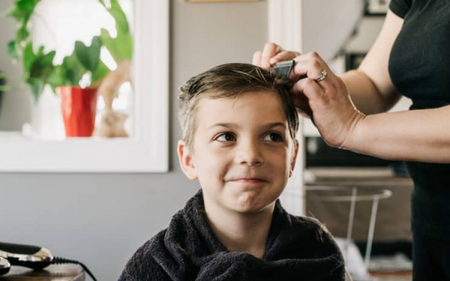 kiểu tóc, cách cắt tóc undercut cho bé trai dễ dàng ngay tại nhà