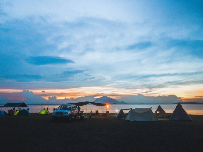 5 Địa điểm cắm trại Bình Dương đẹp quên sầu cho nhóm bạn
