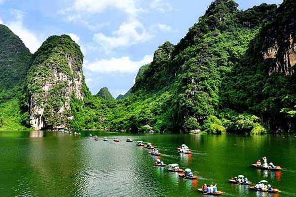 Top địa điểm du lịch Ninh Bình nên đến một lần trong đời