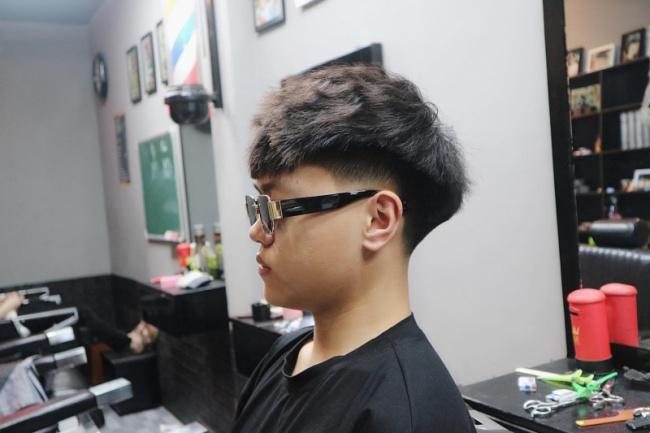 Top 9 Tiệm cắt tóc nam đẹp và chất lượng nhất TP. Vinh, Nghệ An