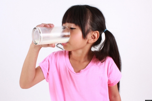 10 Cách phòng bệnh cho trẻ mùa nắng nóng