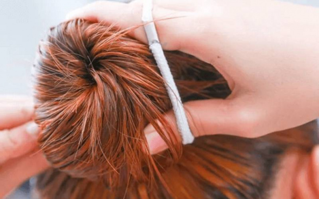 kiểu tóc, 7 cách làm tóc xoăn sóng nước tại nhà không lo hư tổn