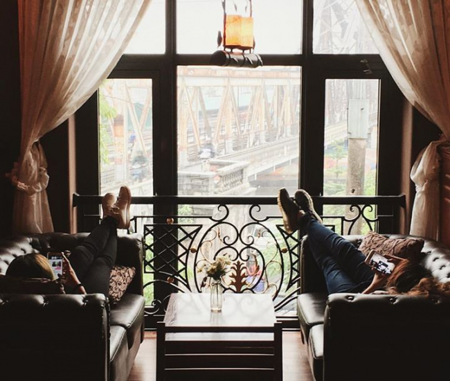 serein cafe & lounge – view ngắm cầu long biên trầm mặc giữa lòng hà nội