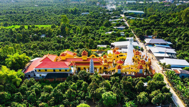 Chùa Phước Thành An Giang- Ngôi chùa kỷ lục Việt Nam với quần thể tượng Phật lớn nhất Việt Nam