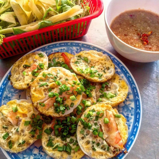 Bánh Căn Bình Thuận – Đặc Sản Ăn Rồi Nhớ Mãi