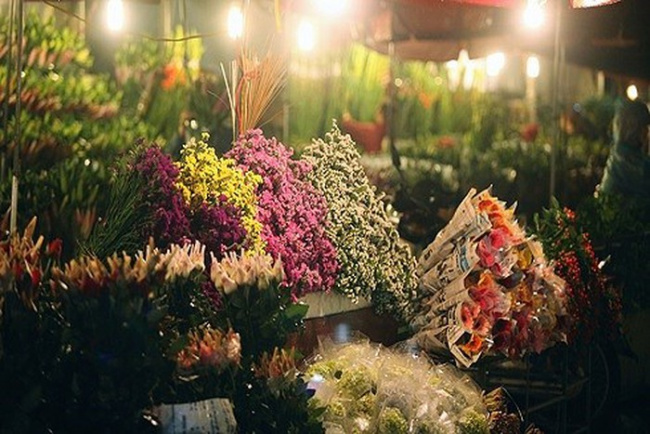 check-in chợ hoa quảng bá - “đà lạt thu nhỏ” giữa thủ đô