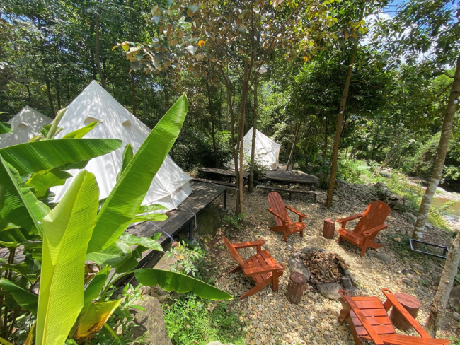 camp, clam waterfall, glamping, luxury camping, thai nguyen, thai nguyen tourism, camping to escape the heat in thai nguyen