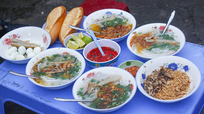 Top 3 quán bánh canh đông khách nhất ở Đà Nẵng