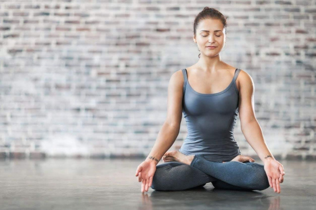 tập yoga trị mụn: liệu chuyện khó tin này có là thật?
