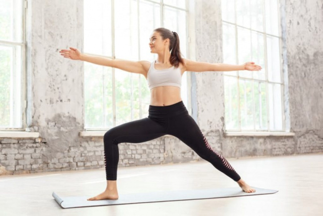 8 loại hình yoga phù hợp với vận động viên