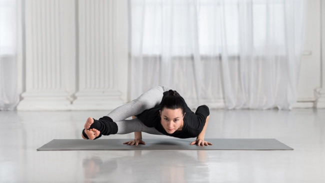 chinh phục tư thế la bàn trong yoga không khó như bạn nghĩ!