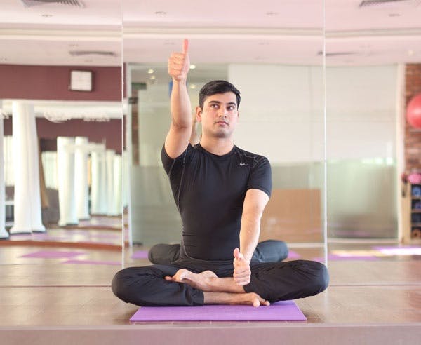 những bài tập yoga cho đôi mắt đơn giản giúp cải thiện thị lực