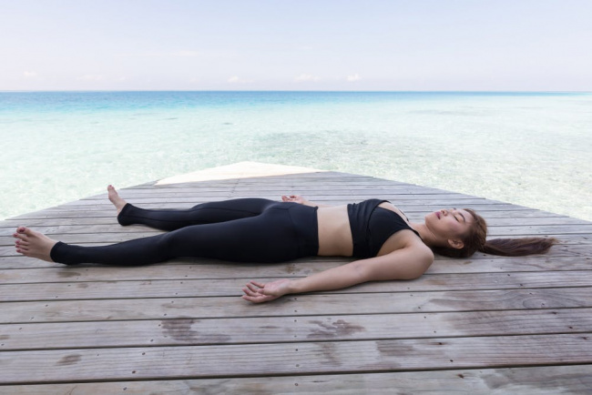 bài tập yoga hỗ trợ chữa chóng mặt nào đem lại hiệu quả cho người tập?