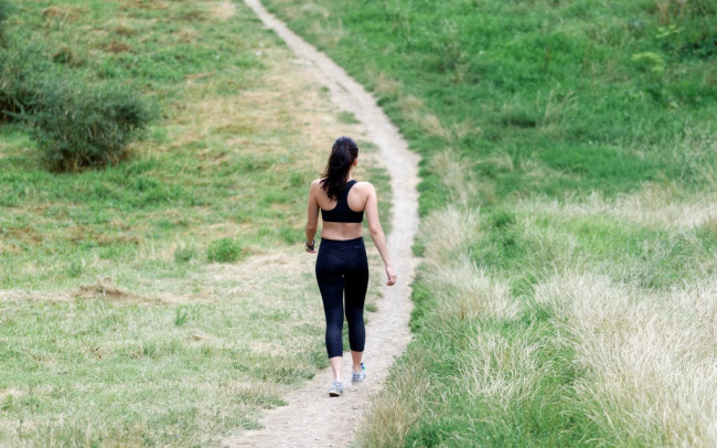 đi bộ giảm cân có thật sự mang lại hiệu quả như lời đồn?