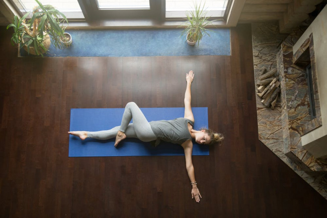 5 động tác yoga chữa đầy hơi hiệu quả và đơn giản tại nhà