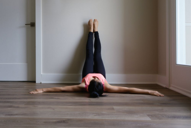 6 bài tập yoga chữa bệnh trĩ hiệu quả không cần phẫu thuật
