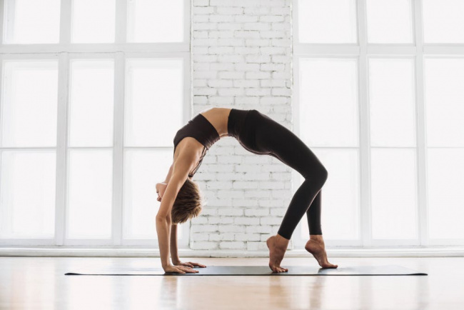hé lộ các tư thế tập yoga tốt cho cơ thắt lưng (cơ psoas)