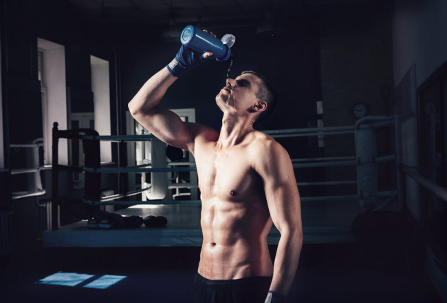 các chất dinh dưỡng cần thiết cho người tập boxing