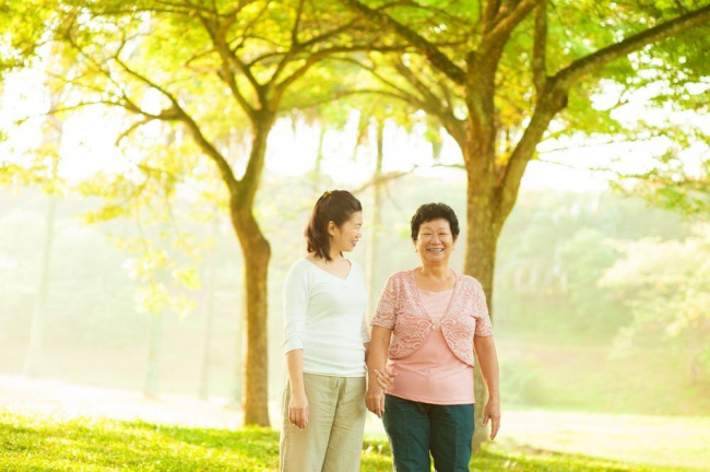 Tập thể dục cải thiện 6 triệu chứng của bệnh Alzheimer