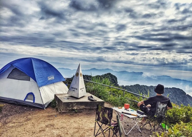 beautiful camping sites in ha giang, camping location, ha giang travel experience, tourist places in ha giang, amazingly beautiful camping sites in ha giang that few people know 