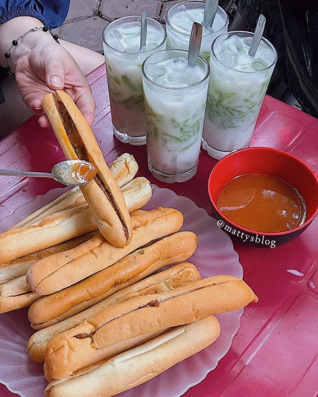 chi chuong hai phong, hai phong spicy bread, chi chuong hai phong – the famous chili sauce that makes the famous delicacies of the port land
