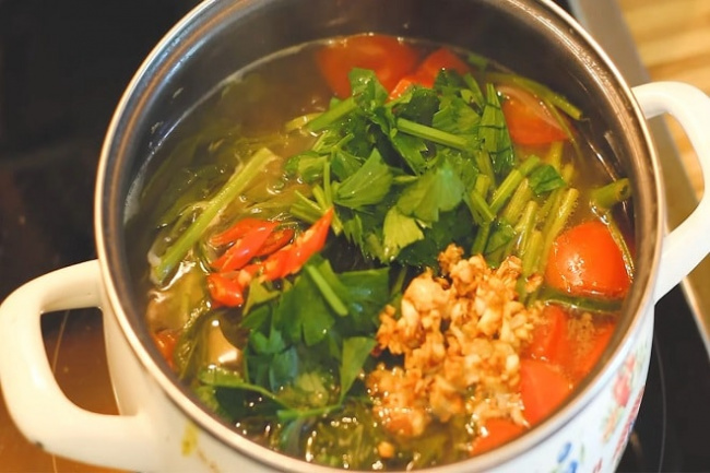 4 cách nấu canh chua rau muống đơn giản, lạ miệng đổi vị bữa cơm