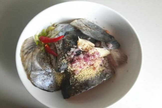 3 cách nấu canh chua cá hồi thơm ngon không tanh lại cực dễ tại nhà