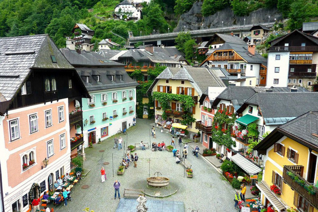hallstatt - ngôi làng thơ mộng và cổ kính bậc nhất châu âu