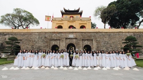 10 Địa điểm chụp ảnh kỷ yếu đáng nhớ, ý nghĩa dành cho học sinh, sinh viên Hà Nội