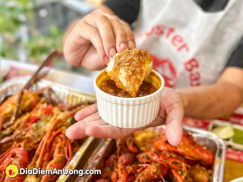 chấm mút đã tay khay hải sản sốt cajun của nhà lobster bay, món ẩm thực âu mỹ chưa bao giờ hết hot