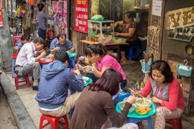 top 20 best vietnamese street food from north to south!