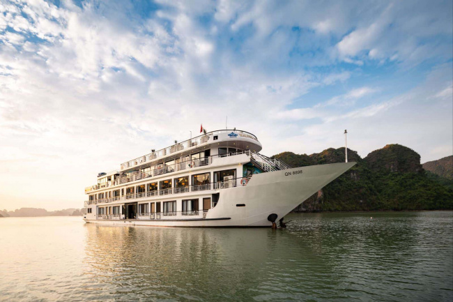 best months to cruise halong bay