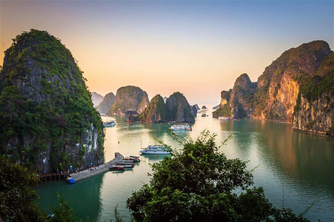 best months to cruise halong bay