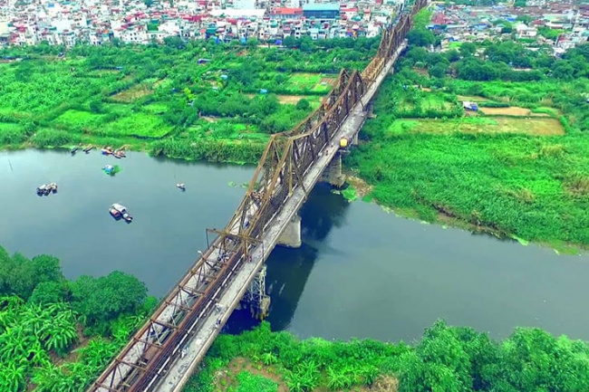 long bien bridge - the historical witness of hanoi