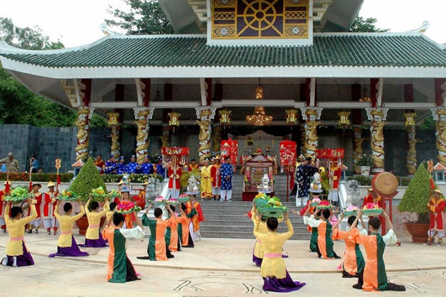 ba chua xu temple festival, an giang