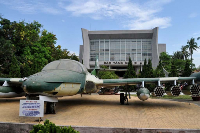 ho chi minh museum (fifth military division) in da nang, vietnam