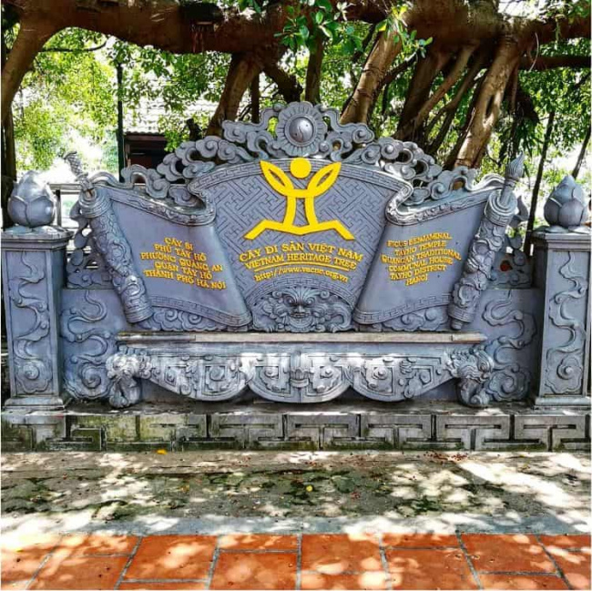 a tale of tay ho temple (phu tay ho) in hanoi