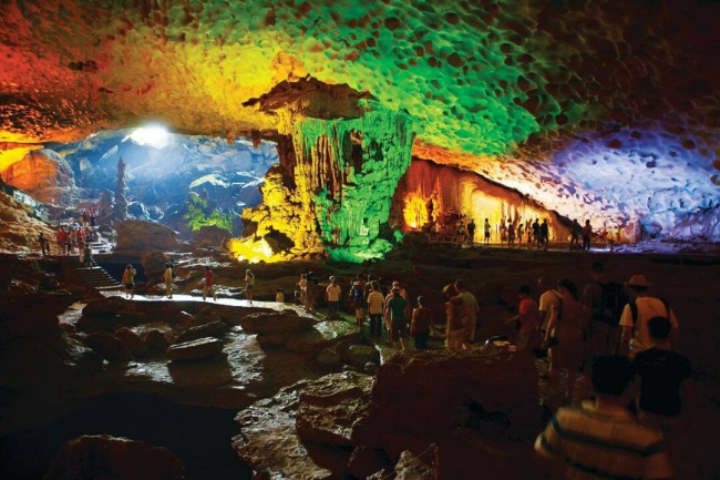 me cung cave: a magnificent maze in halong bay