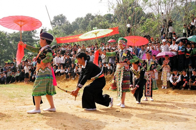 gau tao festival - discover the cultural beauty of sapa, vietnam
