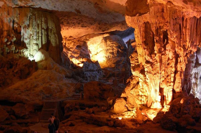 8 magnificent & mysterious halong bay caves to witness at least once