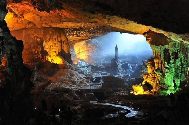 8 magnificent & mysterious halong bay caves to witness at least once