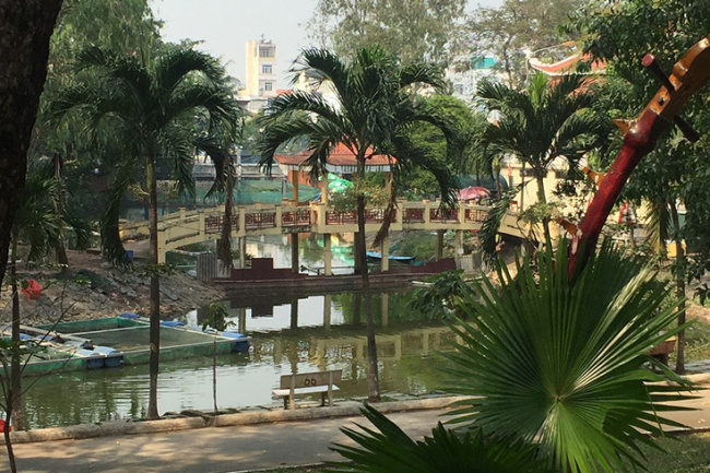 le thi rieng park in ho chi minh city