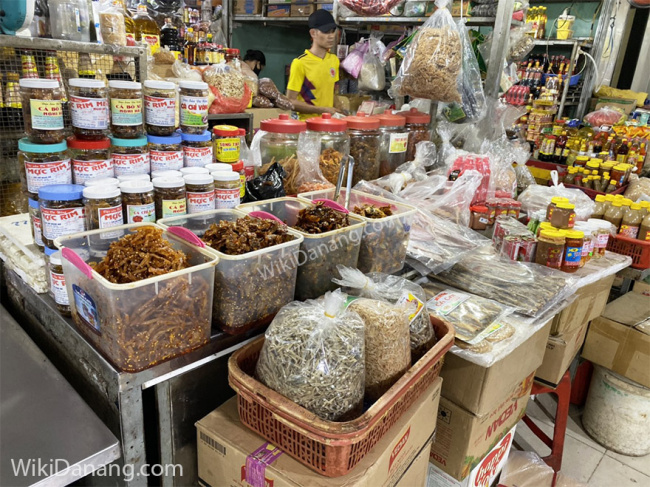 chợ bắc mỹ an đà nẵng - thiên đường ăn vặt và hải sản tươi sống giá rẻ