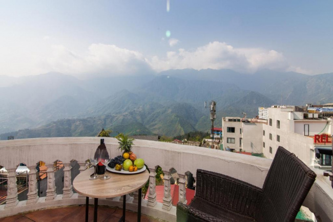 ăn chơi sapa, lưu trú ở sapa, review chapa dew boutique hotel view núi fansipan cực đỉnh