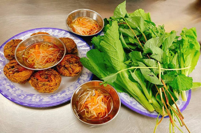 moon squirrel cuisine, western cuisine, 5 famous soc trang delicacies, delicious and unforgettable taste