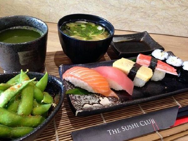 nhà hàng nhật, món nhật, ẩm thực nhật, nhà hàng yakiniku sakura, top 10 nhà hàng nhật ngon nổi tiếng nhất tại hà nội