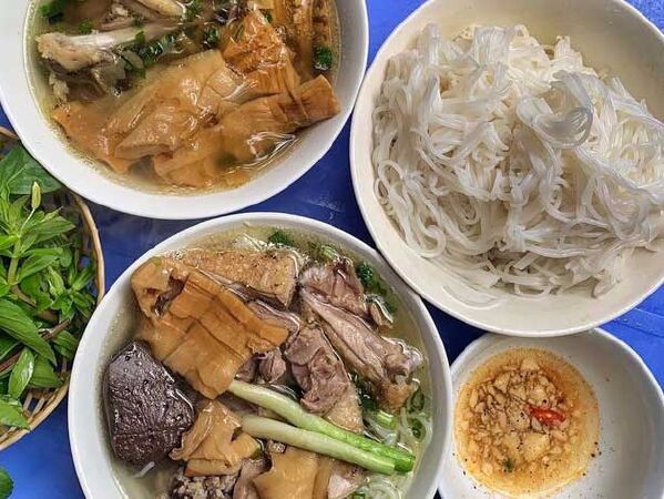 top 13, bún ngan ngon nhất, quán ngan huyền anh, hạnh ngan dé, top 13 địa chỉ bán bún ngan thu hút thực khách tại hà nội